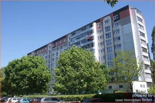 3. in grüner Umgebung - 