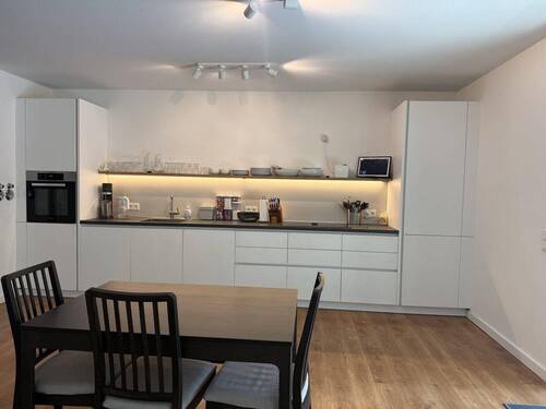 Bild 3 - 4 Zimmer Etagenwohnung in Hamburg