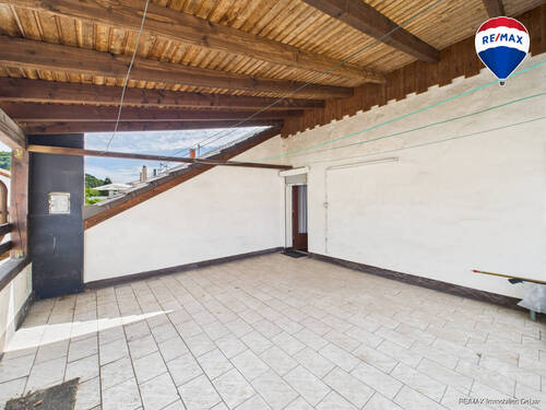 RE/MAX Immobilien DeLux Haus in Losheim am See/ Bachem - 