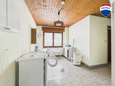 RE/MAX Immobilien DeLux Haus in Losheim am See/ Bachem - 