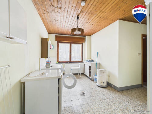 RE/MAX Immobilien DeLux Haus in Losheim am See/ Bachem - 