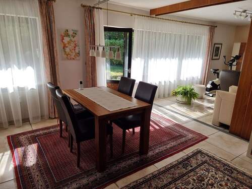 Heller Wohn-/Essbereich - Terrassenwohnung zum Kaufen in Straubing