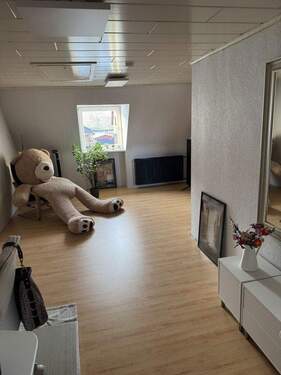 Zimmer im OG - Doppelhaushälfte mit 126,00 m&sup2; in Moers zum Kaufen