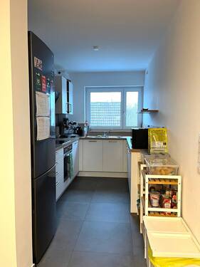 Hochwertige Einbauküche & Kühlschrank gegen Ablöse - 