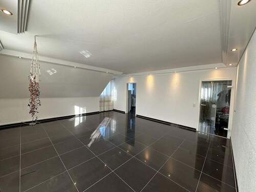 Wohnzimmer - 3 Zimmer Etagenwohnung in Kaarst