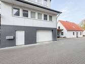Ansicht 1 - 2 Büro-Lagergebäude in zentraler Lage von Rahlstedt. Frei lieferbar.