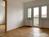 Schlafzimmer mit Balkon - 