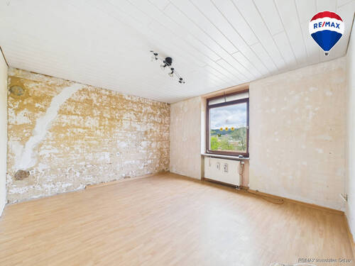 RE/MAX Immobilien DeLux Haus Mettlach - 