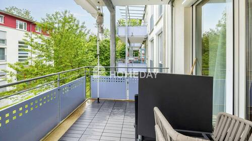 Balkon 1 - 4 Zimmer Etagenwohnung zum Kaufen in München