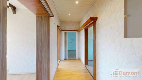 Flur EG - Mehrfamilienhaus, Wohnhaus mit 162,00 m² in Merseburg zum Kaufen