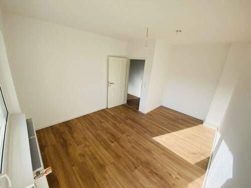 Büro/Schlafzimmer mit Balkon - 