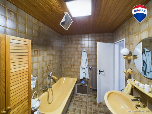 RE/MAX Immobilien DeLux Haus kauf Honzrath - 
