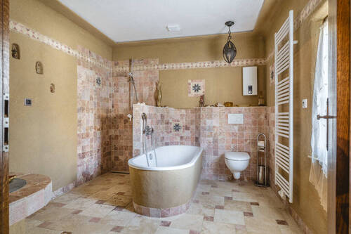1. Badezimmer (1) - 