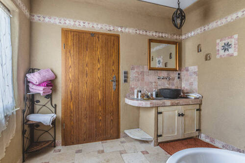 1. Badezimmer (2) - 