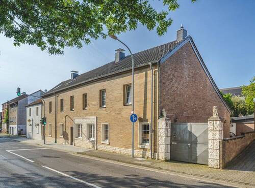 Vorderansicht - 1 Zimmer Mehrfamilienhaus, Wohnhaus in Aachen