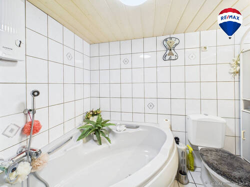 RE/MAX Immobilien DeLux Haus Reimsbach Bad UG - Reihenmittelhaus mit 115,00 m² in Perl / Büschdorf zum Kaufen