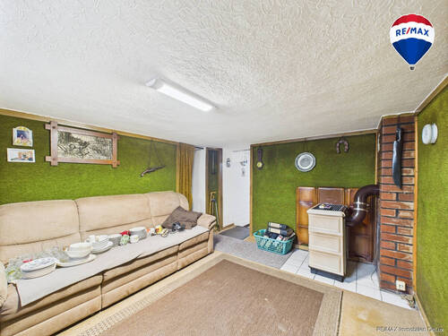 RE/MAX Immobilien DeLux Haus Reimsbach - 