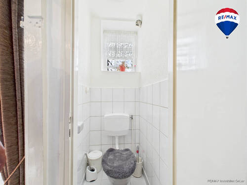 RE/MAX Immobilien DeLux Haus Reimsbach - 