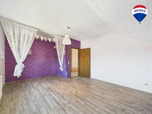 RE/MAX Immobilien DeLux Haus verkauf Brotdorf - 