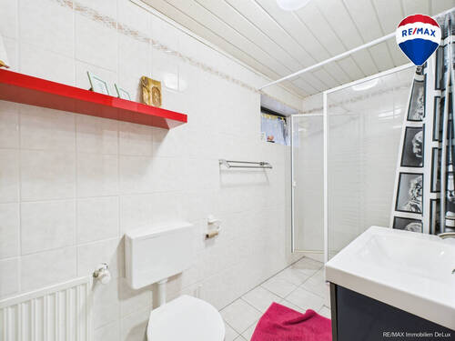 RE/MAX Immobilien DeLux Haus verkauf Brotdorf - 
