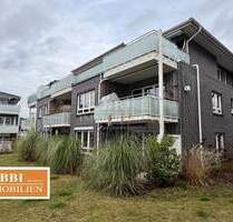 Neuwertige- Wunderschöne, großzügige 3 Zimmer Wohnung mit Balkon und Fahrstuhl - Quickborn