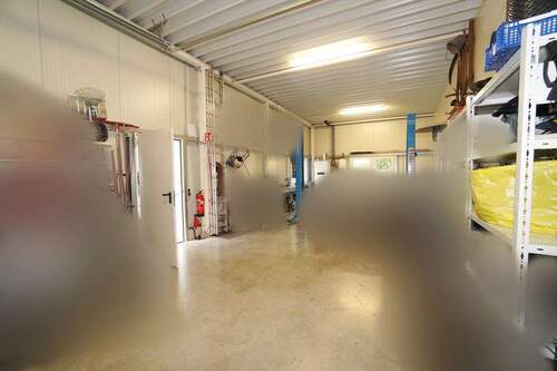 Gewerbehalle, Lager/Produktion - Mehrfamilienhaus, Wohnhaus mit 174,90 m&sup2; in Blomberg / Herrentrup zum Kaufen