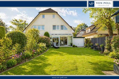 Garten_ - Familienglück auf drei Etagen - Moderne DHH in BernauNibelungen