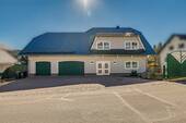 Straßenansicht - 6 Zimmer Einfamilienhaus zum Kaufen in Lauter-Bernsbach