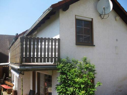 Seitenansicht mit Balkon.jpg - 