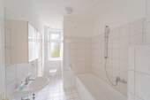 Vollbad mit Fenster - 