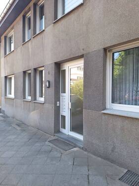 Haus Mönchengladbach.jpg - 1 Zimmer Mehrfamilienhaus, Wohnhaus zum Kaufen in Mönchengladbach
