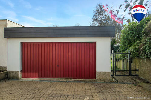 Garage - 