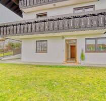 Helle 2,5-Zimmer-Souterrainwohnung mit Fernblick - Berkheim