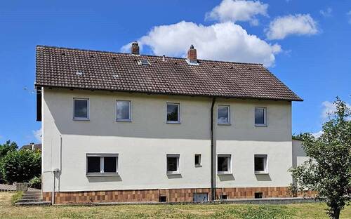 Aussenansicht - 7 Zimmer Einfamilienhaus zum Kaufen in Heinersreuth