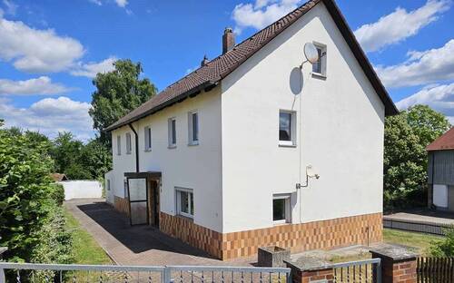 Aussenansicht - 7 Zimmer Einfamilienhaus in Heinersreuth