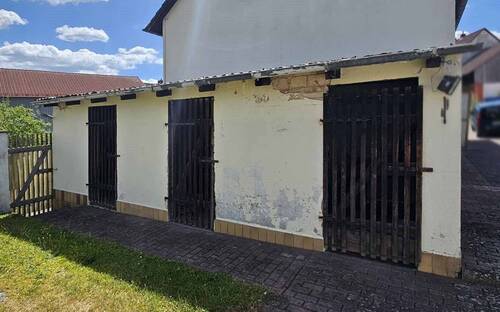 Holzlege Schupfen - 