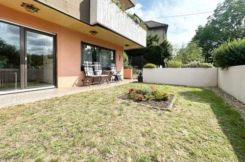 Terrasse mit Garten - 