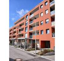 Teilmöblierte 2 Z. Whg. mit Balkon und TG-Stellplatz in direkter Nähe zum Klinikum Süd und Messe zu vermieten - Nürnberg Langwasser