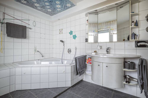 Bad EG_1 - Einfamilienhaus mit 168,40 m&sup2; in Alsdorf zum Kaufen
