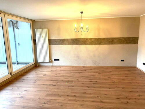 Wohnzimmer - Etagenwohnung mit 80,00 m&sup2; in Oerlinghausen zum Kaufen