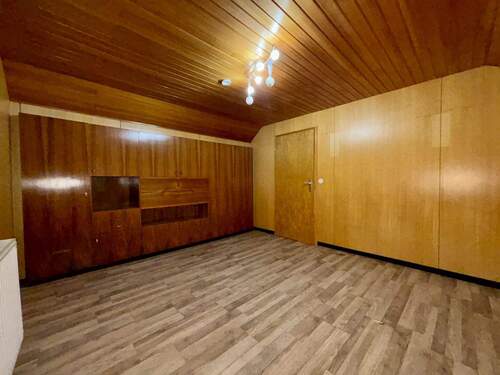 Schlafzimmer - Dachgeschoss - 