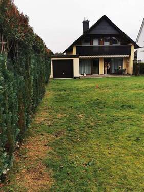 Gartenseite - 6 Zimmer Einfamilienhaus in Herford