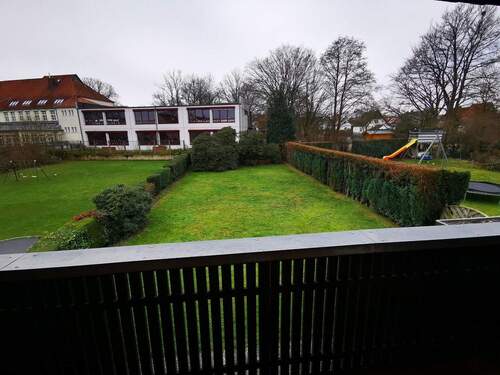 Ansicht vom Balkon - Einfamilienhaus mit 152,00 m&sup2; in Herford zum Kaufen