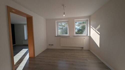 Zimmer in Wohnung 3 im DG - 