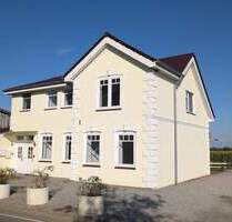 Modernisiertes Mehrfamilienhaus mit vielfältiger Nutzungsmöglichkeit und großem Grundstück! - Stoltebüll Schrepperie