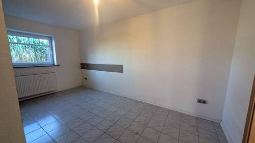 Zimmer in Wohnung 1 im EG - 