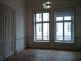 Raum mitte vorne - 