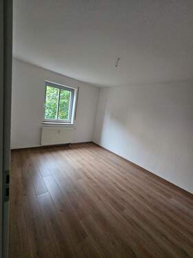 Schlafzimmer - 2 Zimmer Etagenwohnung zur Miete in Reichenbach