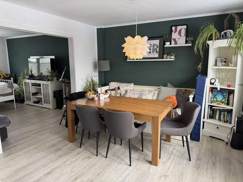 Wohn- und Esszimmer - 4 Zimmer Einfamilienhaus zum Kaufen in Hochdonn