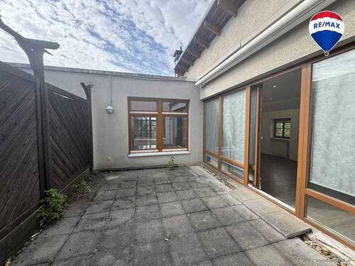 RE/MAX Immobilien DeLux - Etagenwohnung mit 75,00 m² in Merzig zur Miete